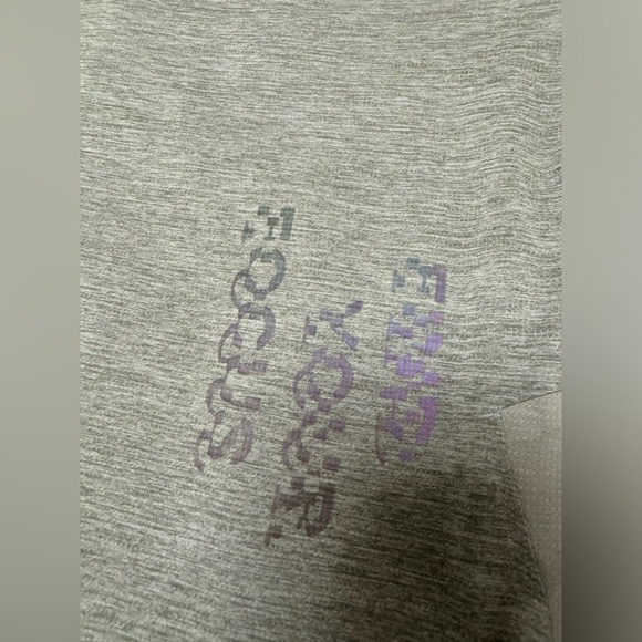 Lululemon Fast and Free T Shirt - Picture 6 of 9